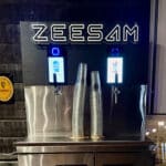 Zeesam hana.